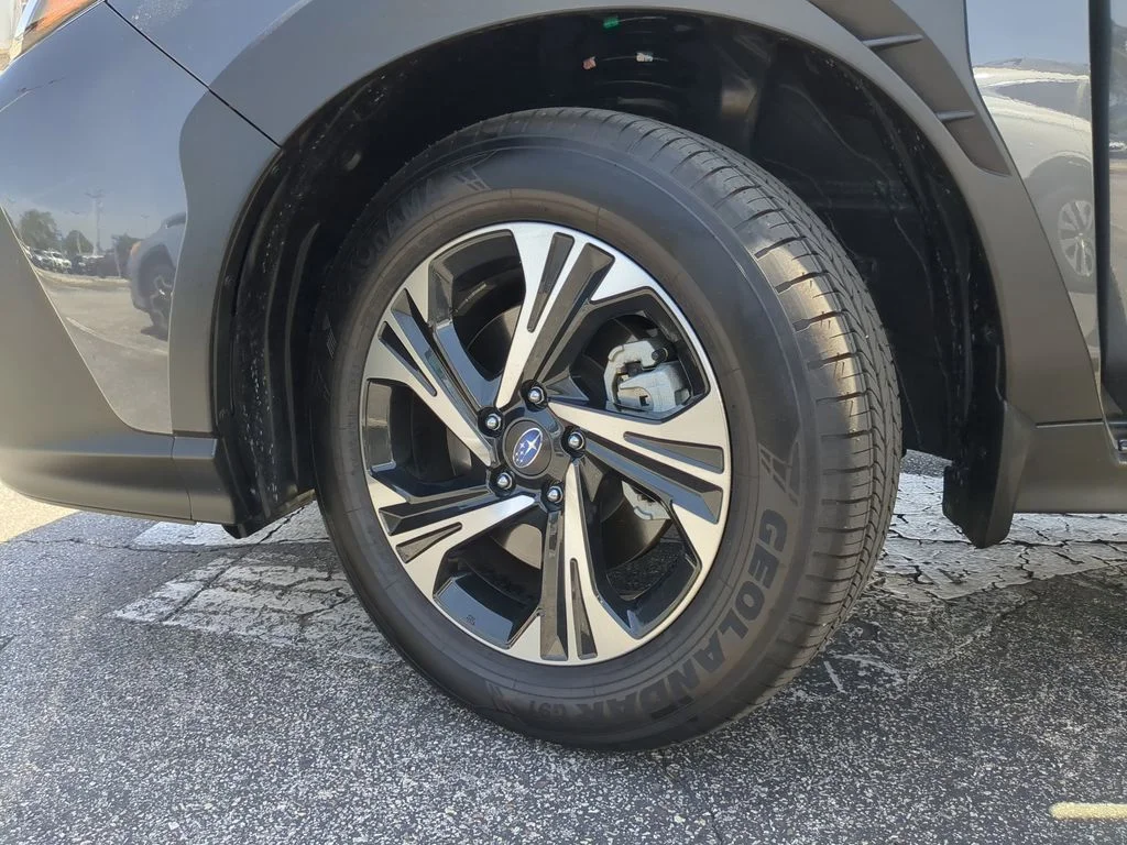 2025 Subaru Crosstrek Premium - Photo 32