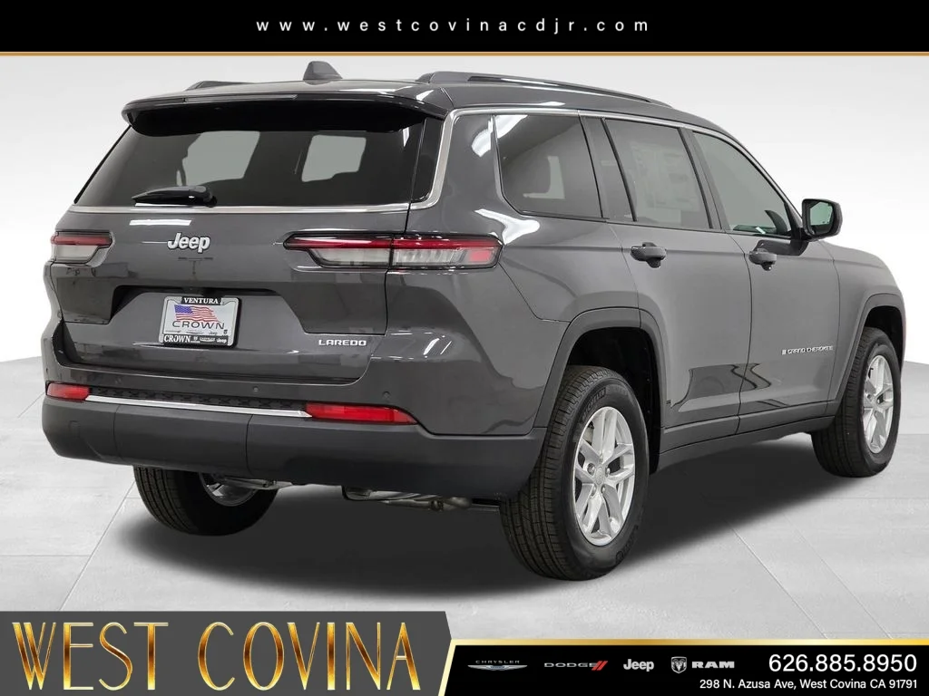 New 2026 Baltic Gray Metallic Clear-Coat Exterior Paint Jeep Laredo image 7