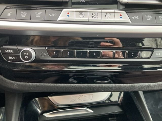 Used 2023 Gray BMW xDrive30i image 30