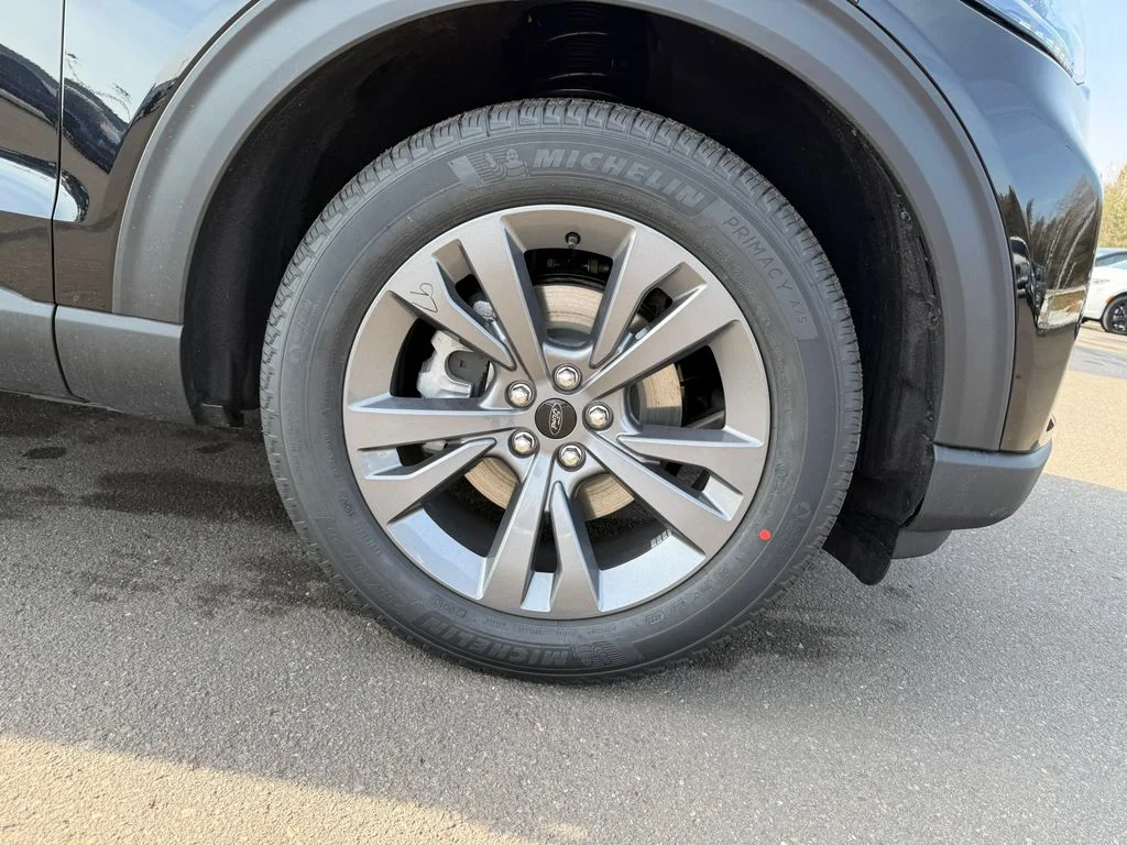 2026 Ford Explorer Active - Photo 12