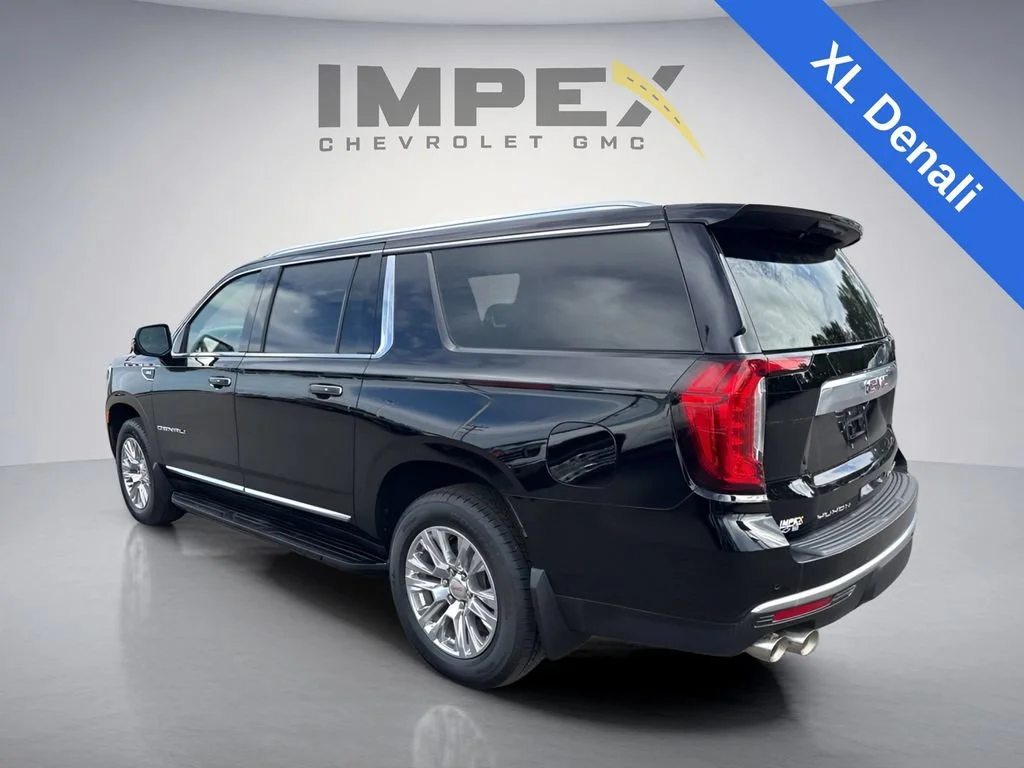Used 2024 Onyx Black GMC Denali image 3