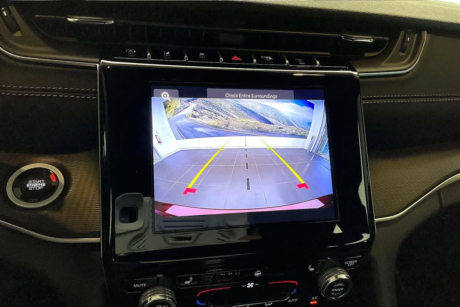 Used 2025 Velvet Red Pearlcoat Jeep Altitude image 28