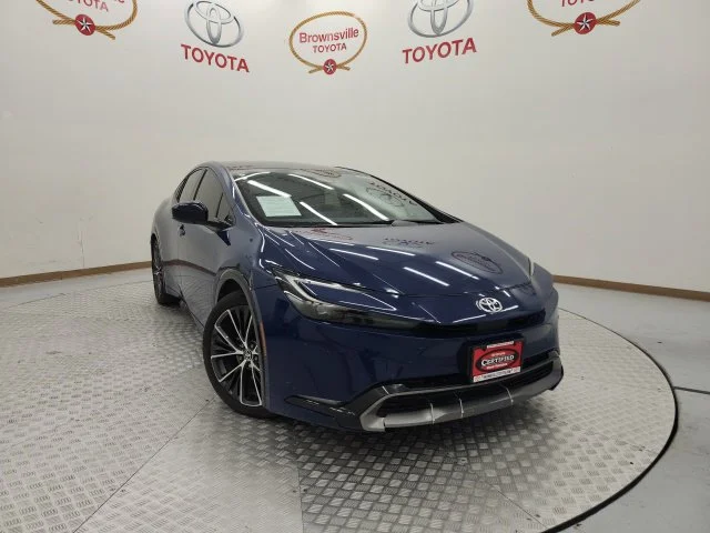 Used 2024 Blue Toyota XLE image 1