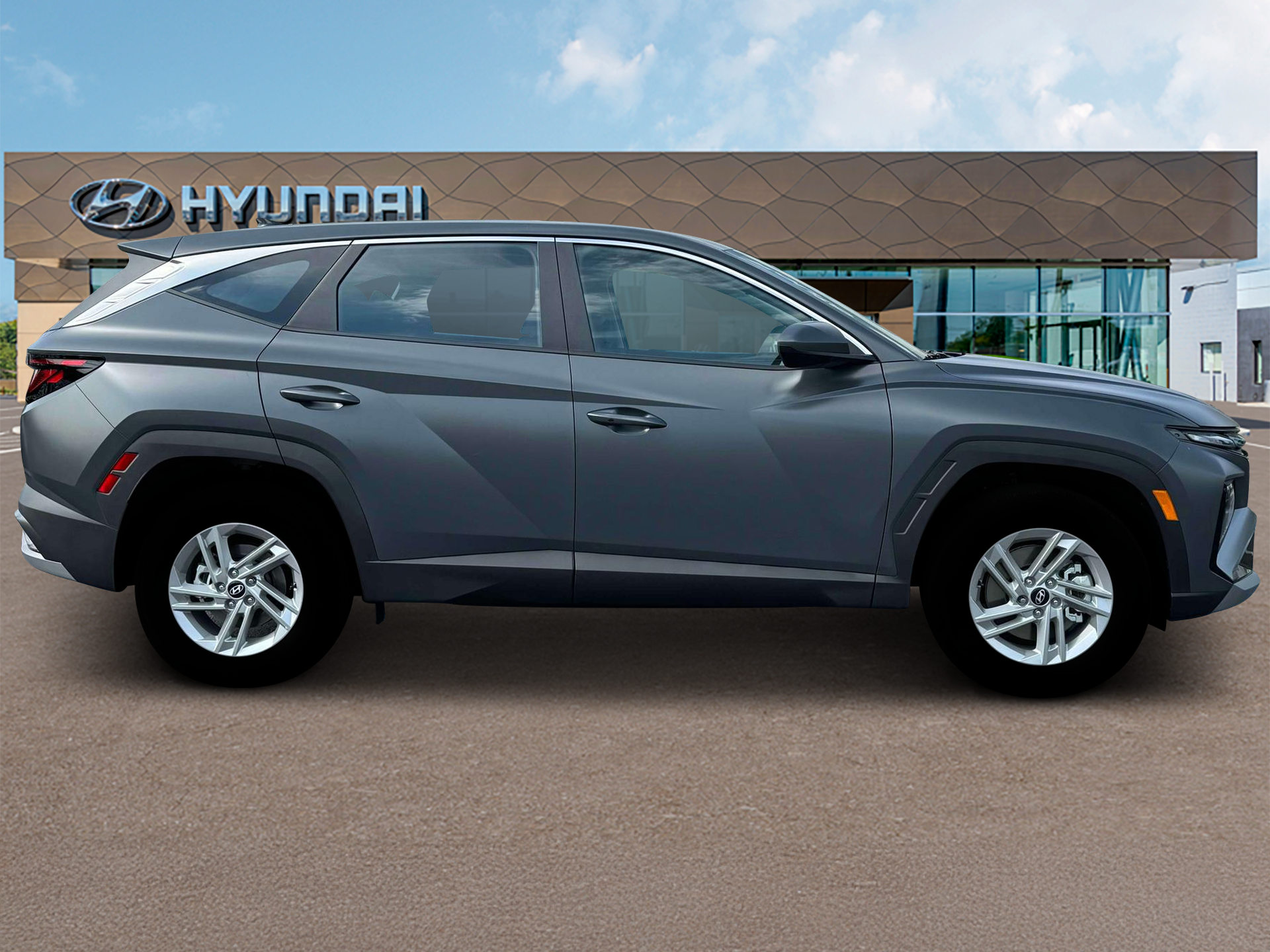 2025 Hyundai Tucson SE - Photo 9
