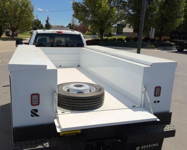 New 2026 Oxford White Ford XL image 13