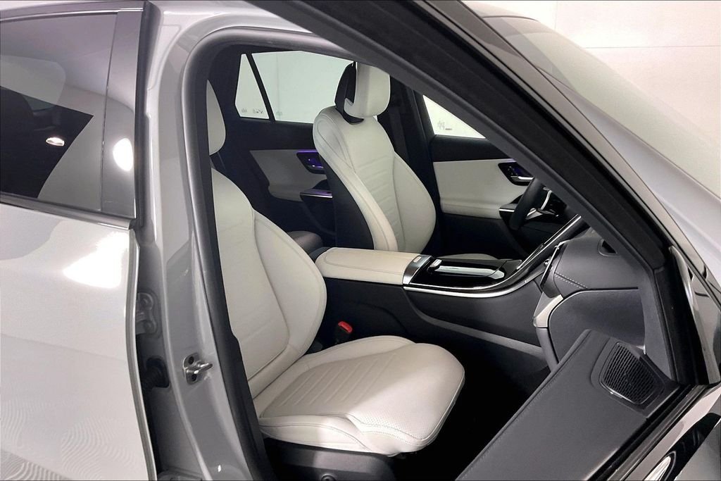 2025 Mercedes-Benz GLC Base - Photo 7