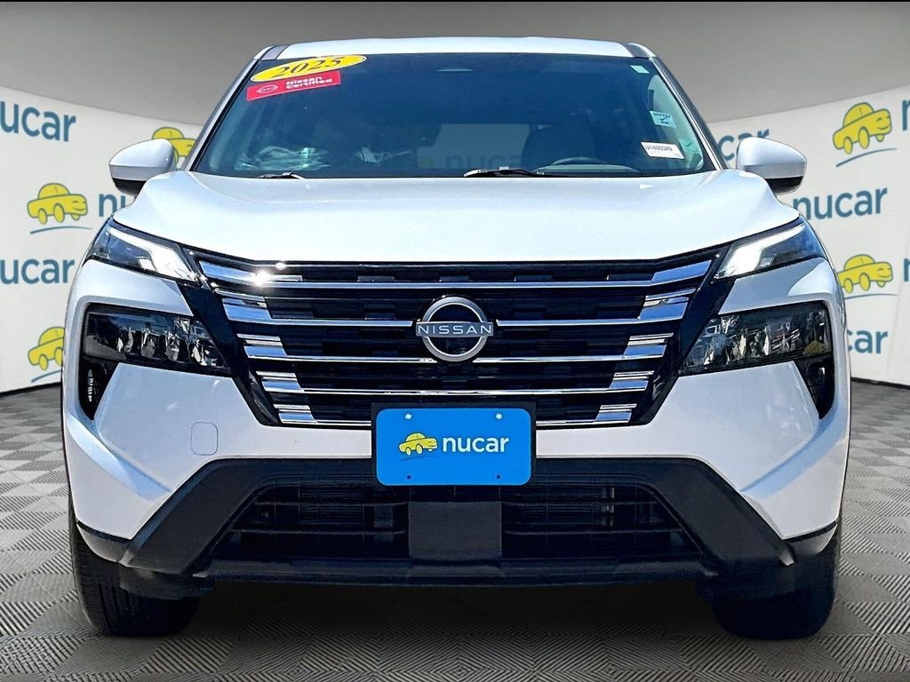 Used 2025 White Nissan SV image 2