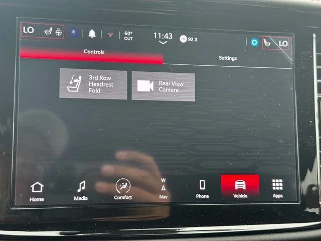 New 2026 Diamond Black Clear-Coat Exterior Paint Dodge GT PLUS image 35