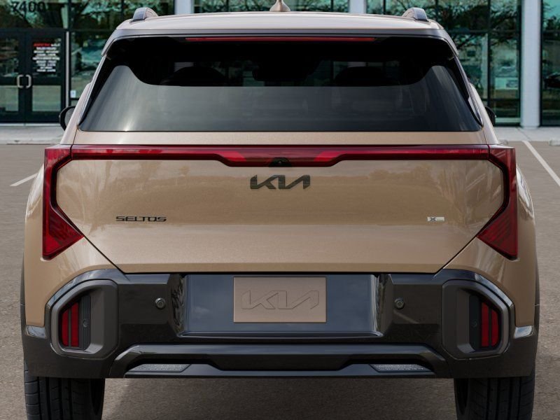 New 2027 Brown Kia X-Line S image 13