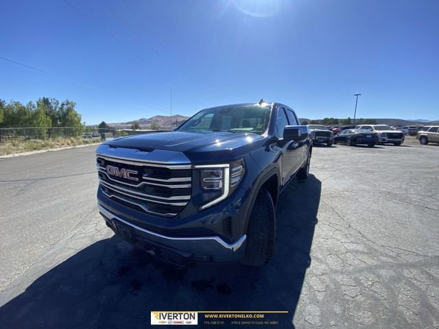 Used 2023 Pacific Blue Metallic GMC SLT image 1