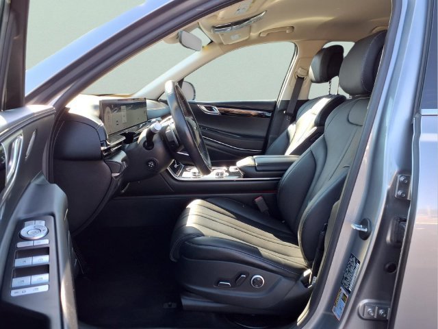 Used 2025 Silver Genesis 2.5T Standard AWD image 19