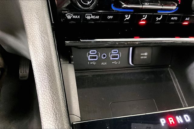 Used 2023 White Jeep Altitude image 15