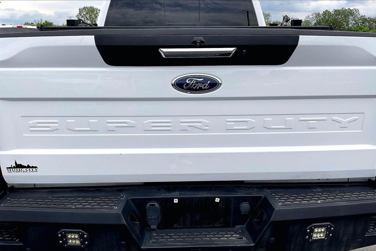 Used 2022 OXFORD WHITE Ford LARIAT image 27