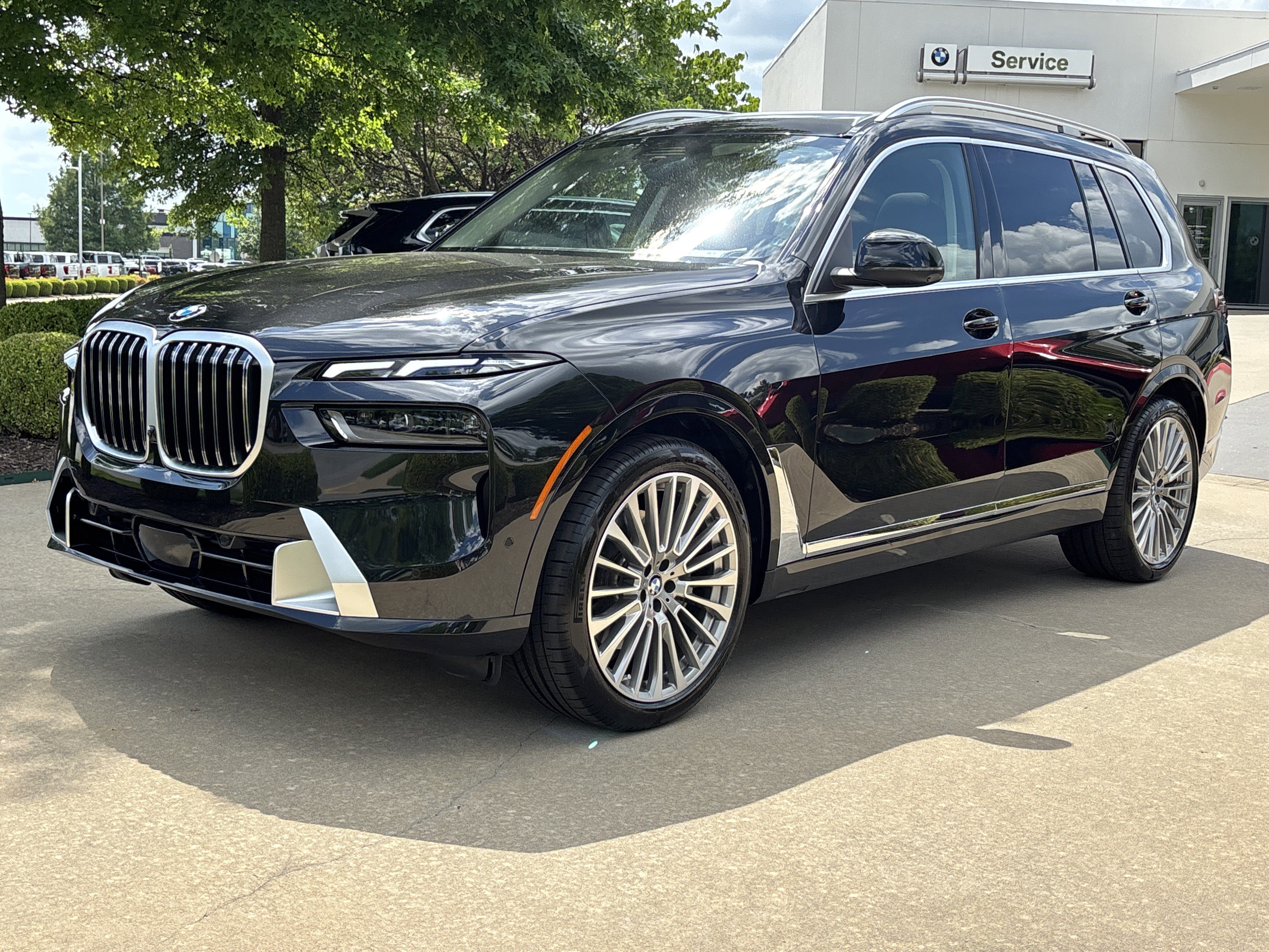 2026 BMW X7 xDrive40i's photo