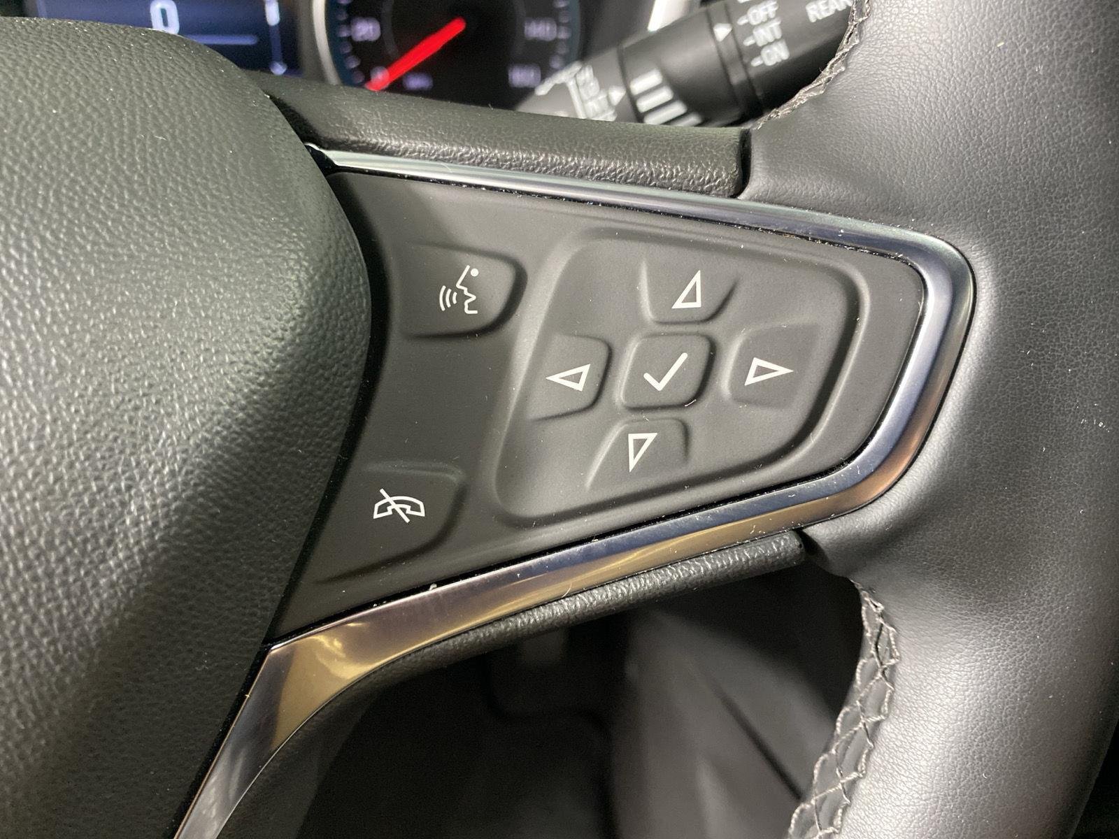 Used 2024  Chevrolet  image 15