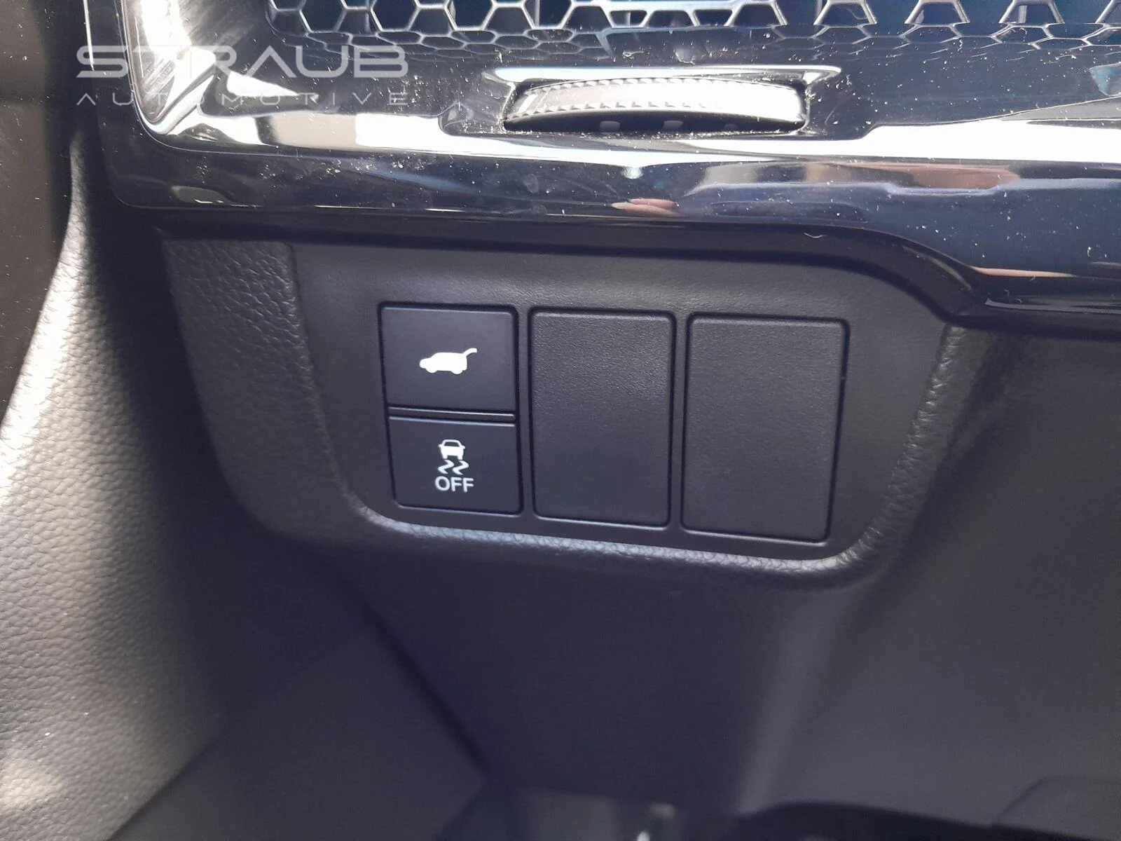 Used 2025 Canyon River Blue Metallic Honda EX-L image 18