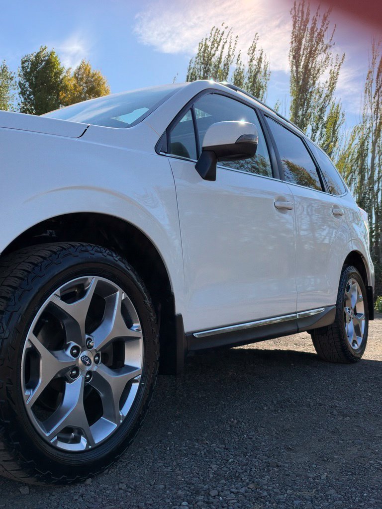 Used 2018 Crystal White Pearl Subaru 2.5i Touring image 41