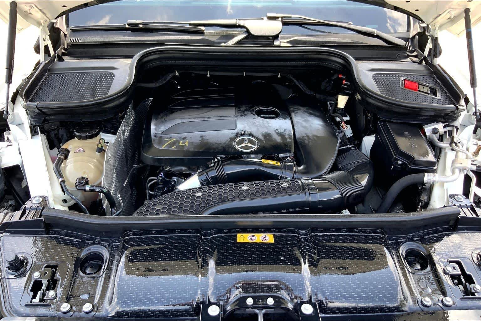 Used 2021 designo Diamond White Metallic Mercedes-Benz GLE 350 image 31