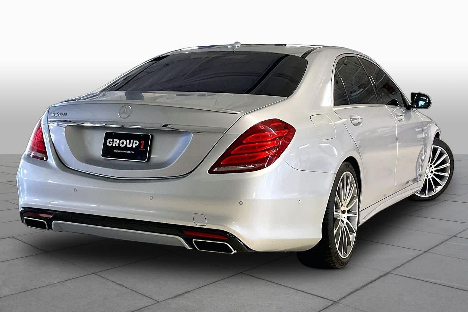 Used 2016 Iridium Silver Metallic Mercedes-Benz S 550 image 12