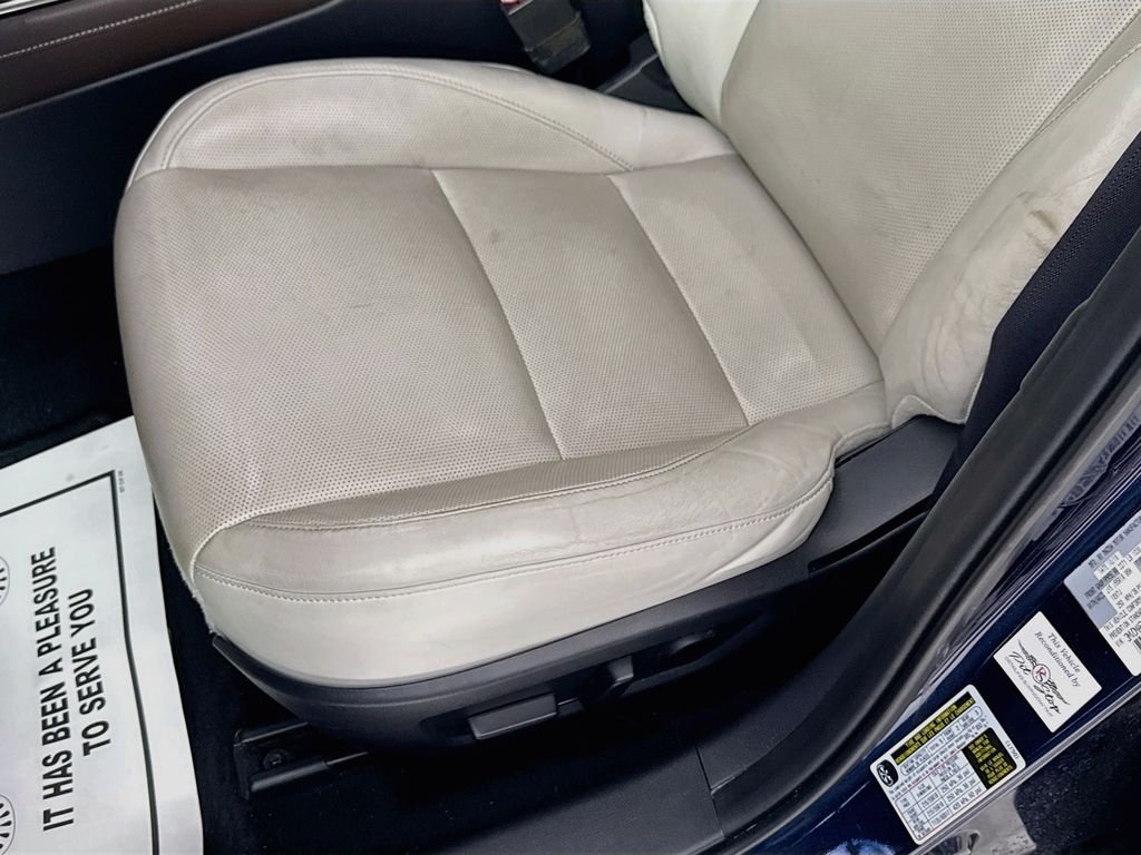 Used 2020 Deep Crystal Blue Mica Mazda Premium Package image 23
