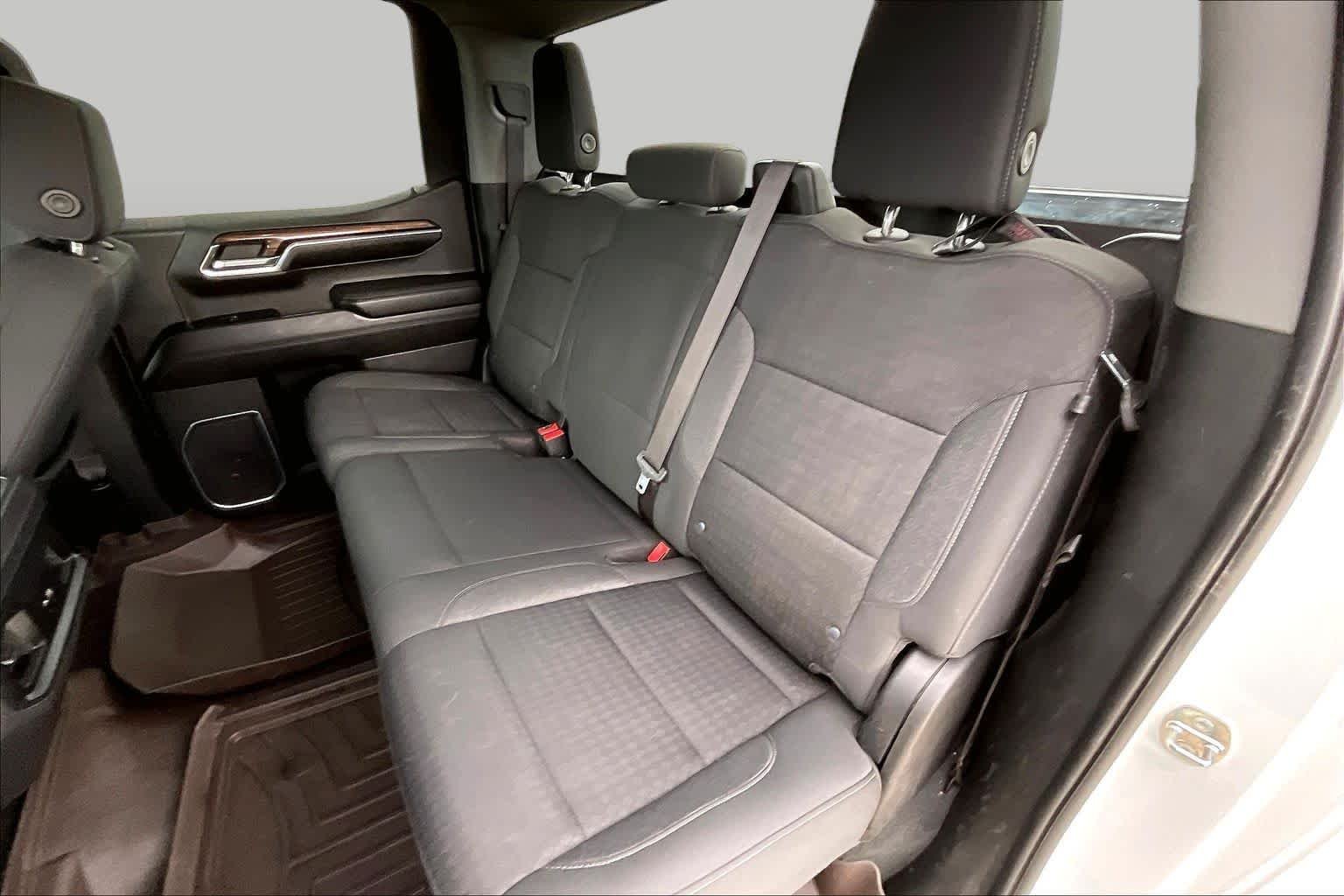 Used 2023 Summit White Chevrolet LT image 20