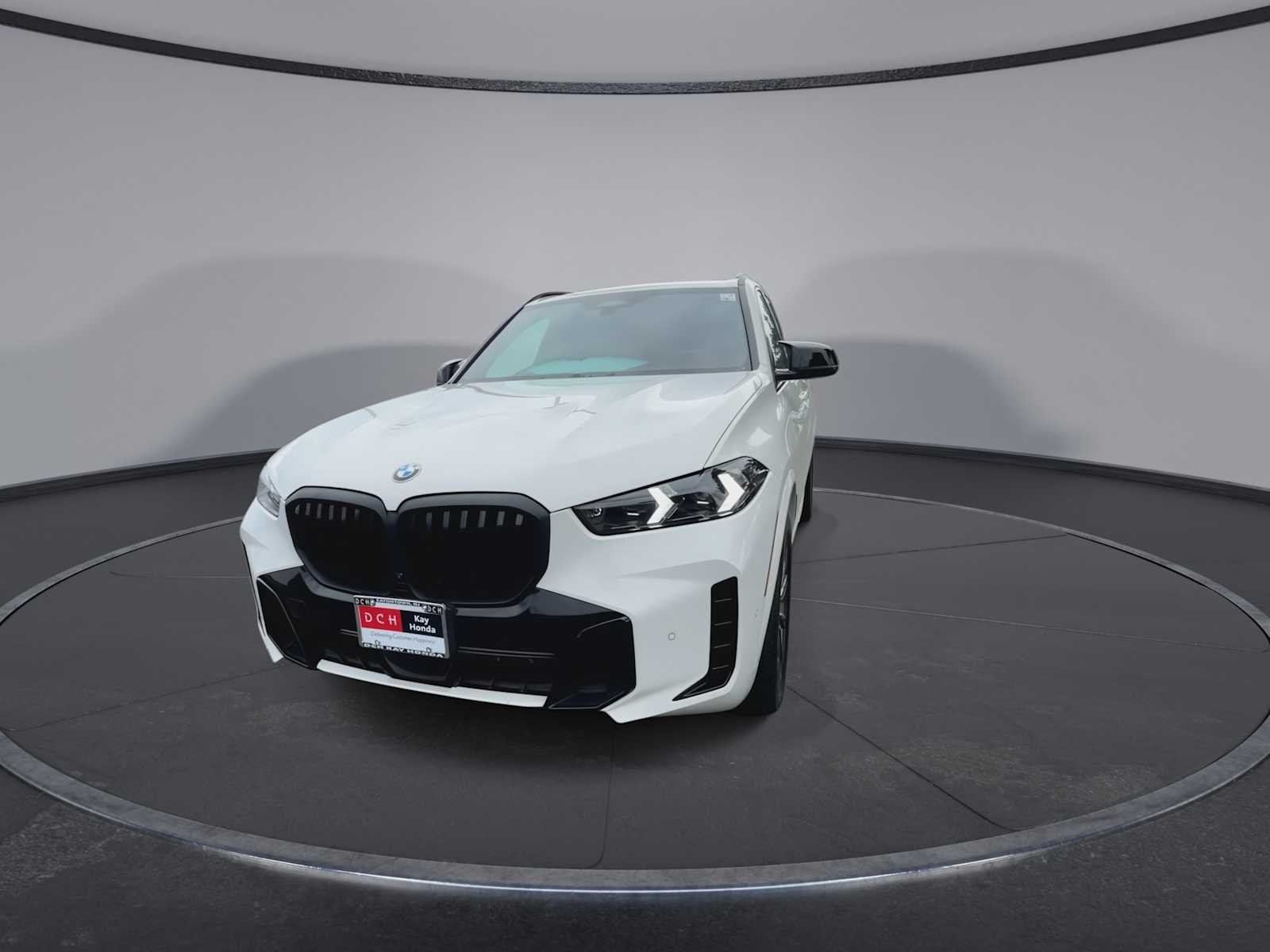 Used 2024 Alpine White BMW xDrive40i image 3