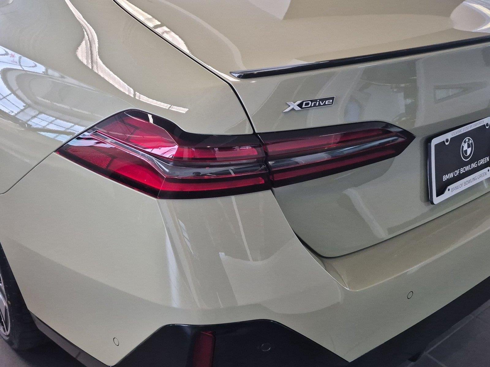New 2027 Special Order Color BMW 540i xDrive image 11