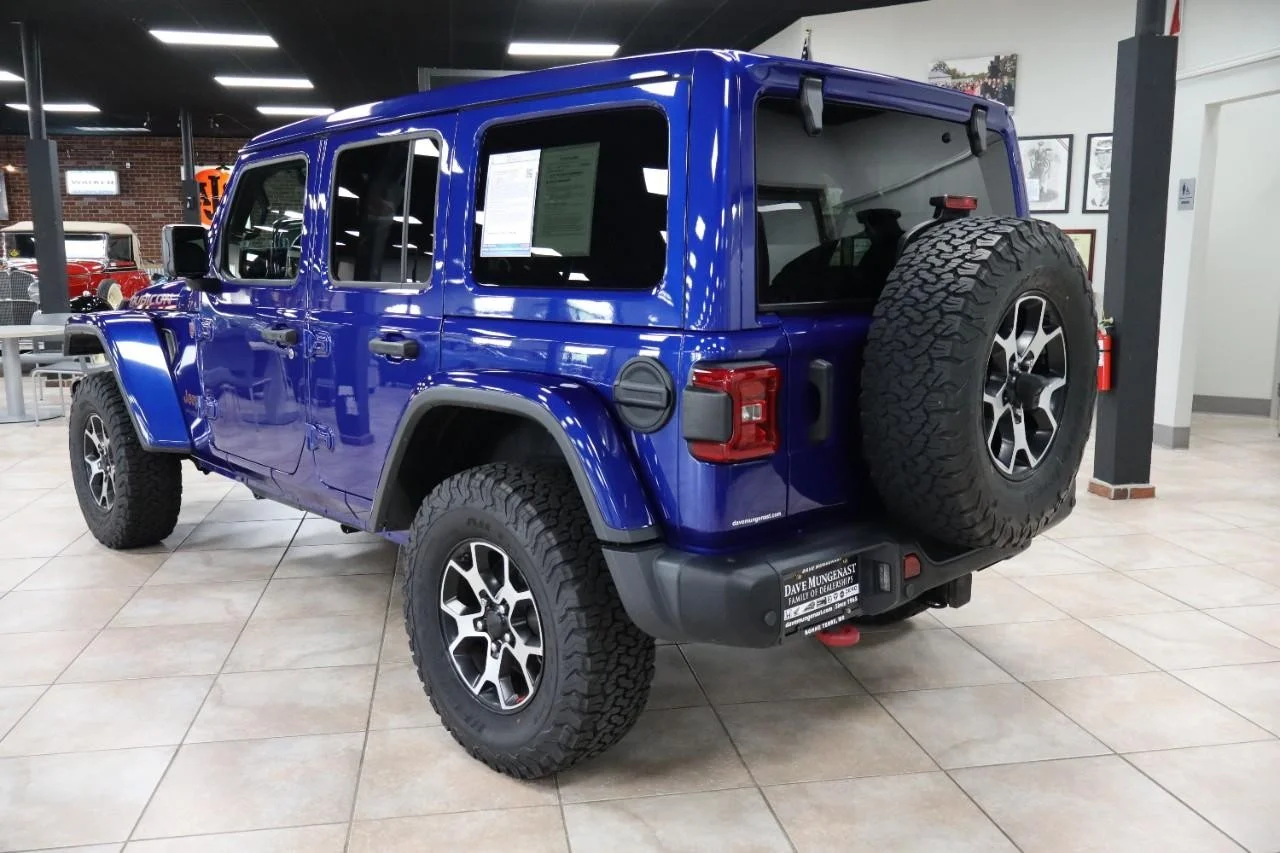Used 2020 Ocean Blue Metallic Clear Coat Jeep Rubicon image 3