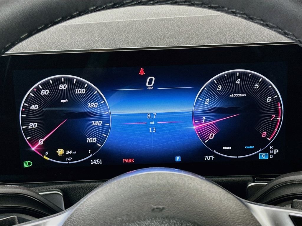 New 2026 Mountain Grey Metallic Mercedes-Benz GLB 250 image 11