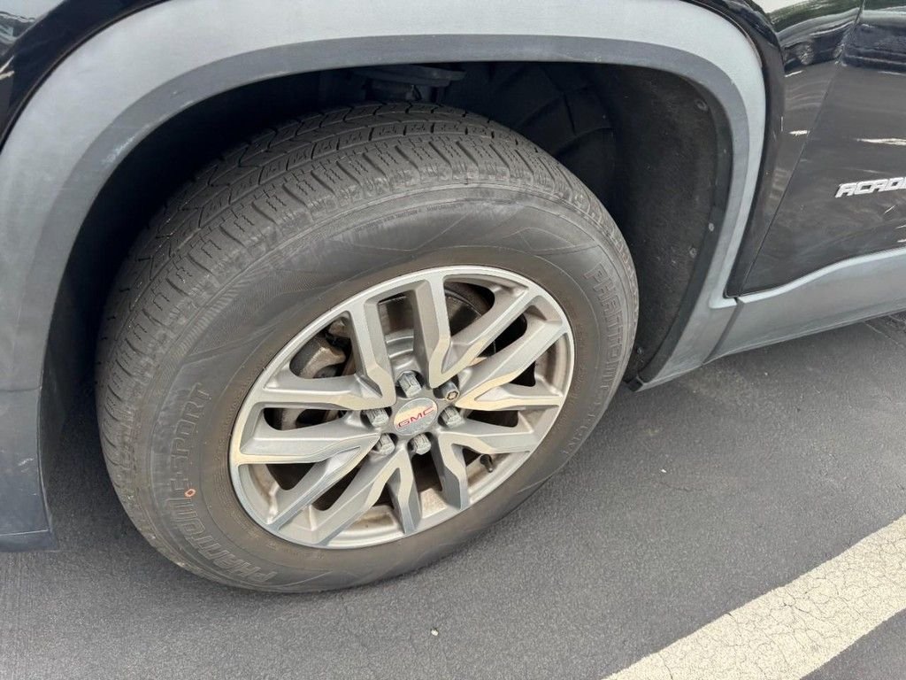 Used 2018 Black GMC SLE-2 image 4