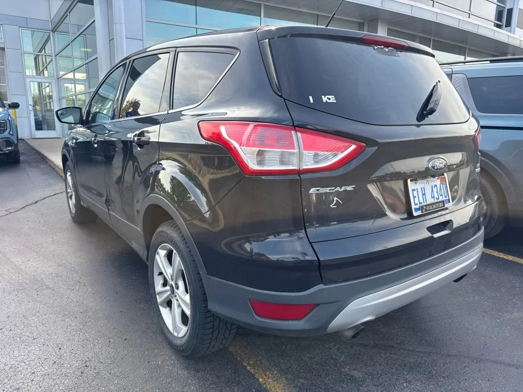 Used 2015 Tuxedo Black Ford SE image 15