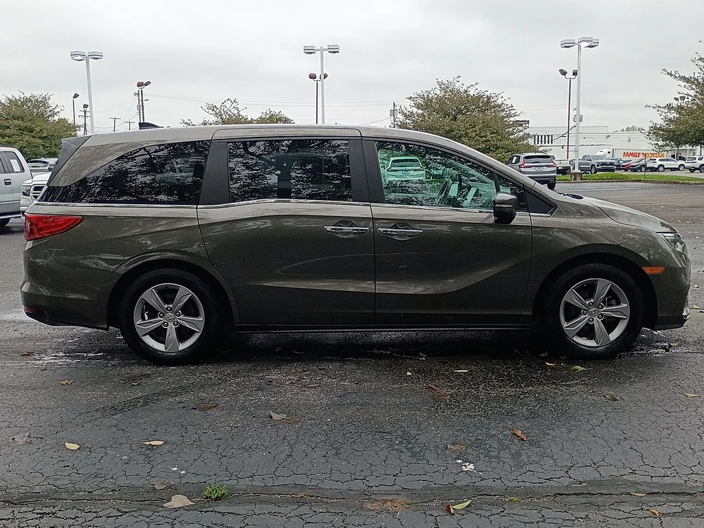 Certified Used 2018 Modern Steel Metallic Honda EX-L w/Navi w/RES image 2