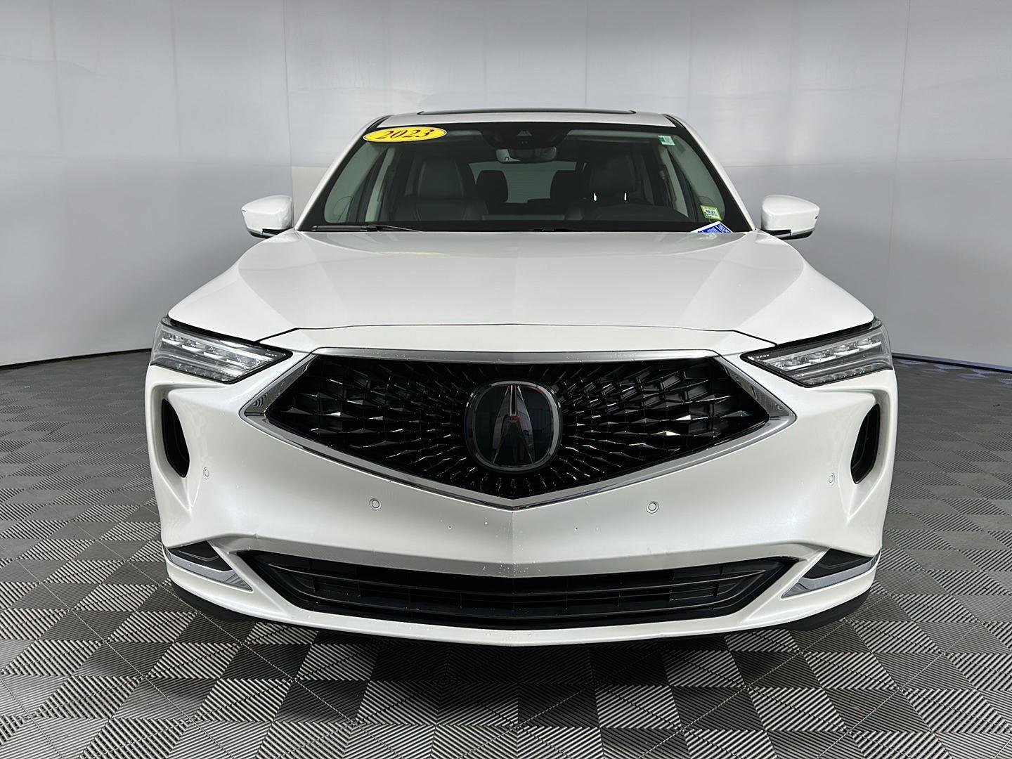 Used 2023 Platinum White Pearl Acura SH-AWD w/Tech image 2