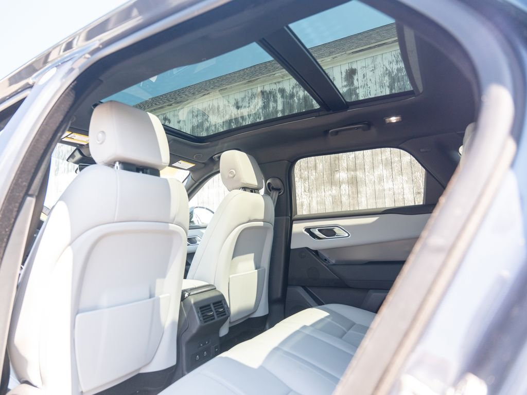 Used 2026 Blue Land Rover S image 35