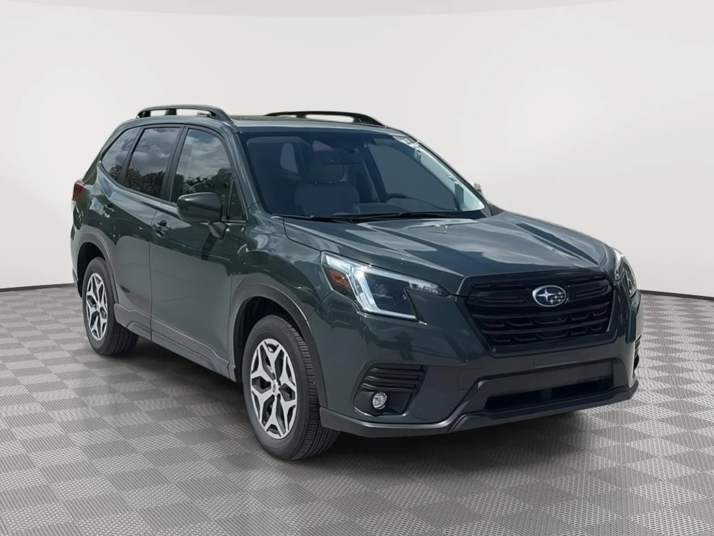 2024 Subaru Forester Premium's photo