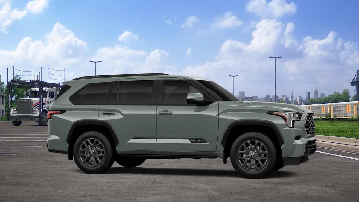 New 2026 Lunar Rock Toyota Platinum image 13