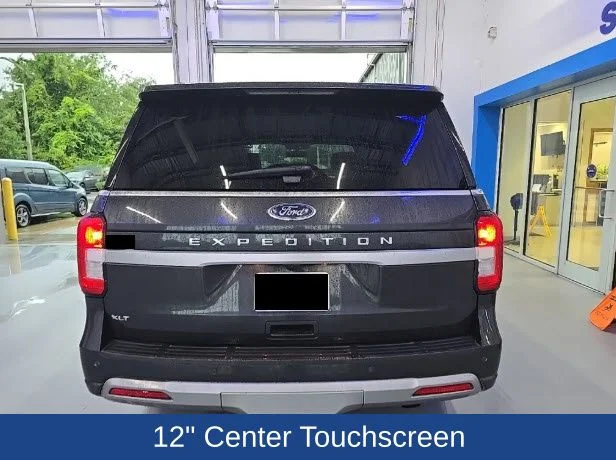 Used 2022 Dark Matter Metallic Ford XLT image 6