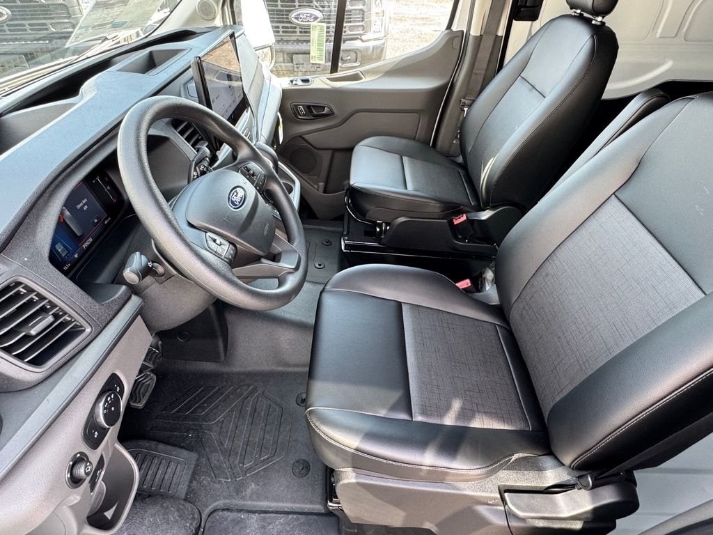 New 2026 Oxford White Ford Cargo Van image 11