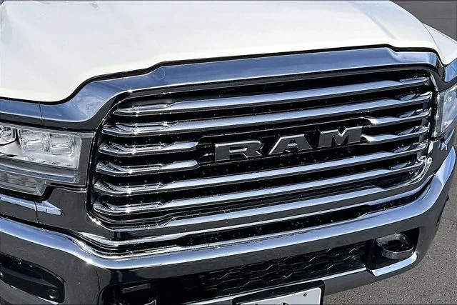2024 RAM Ram 3500 Pickup Longhorn - Photo 31