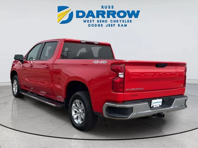 Used 2024 Red Chevrolet LT image 3