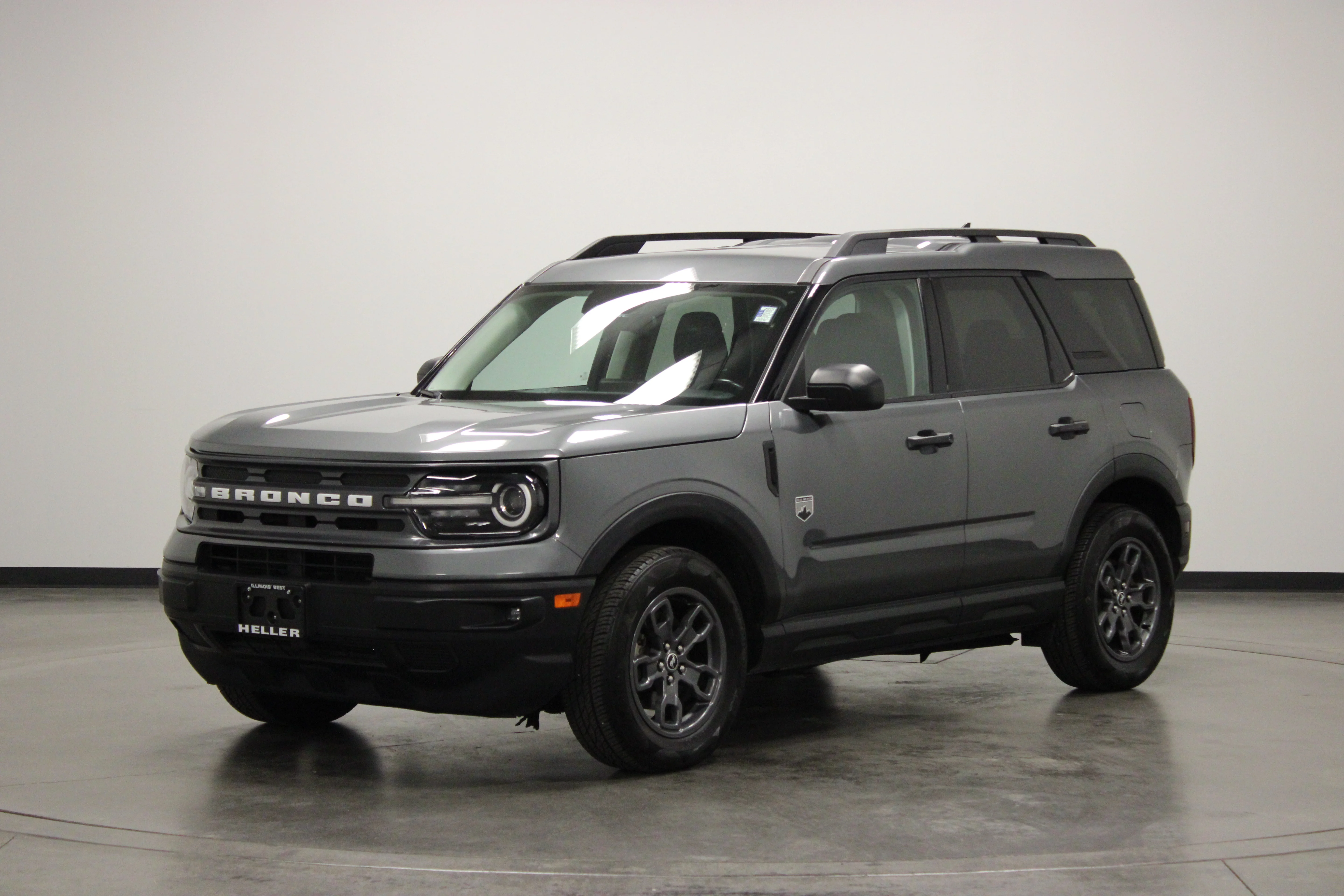 Used 2024 Gray Metallic Ford Big Bend image 4