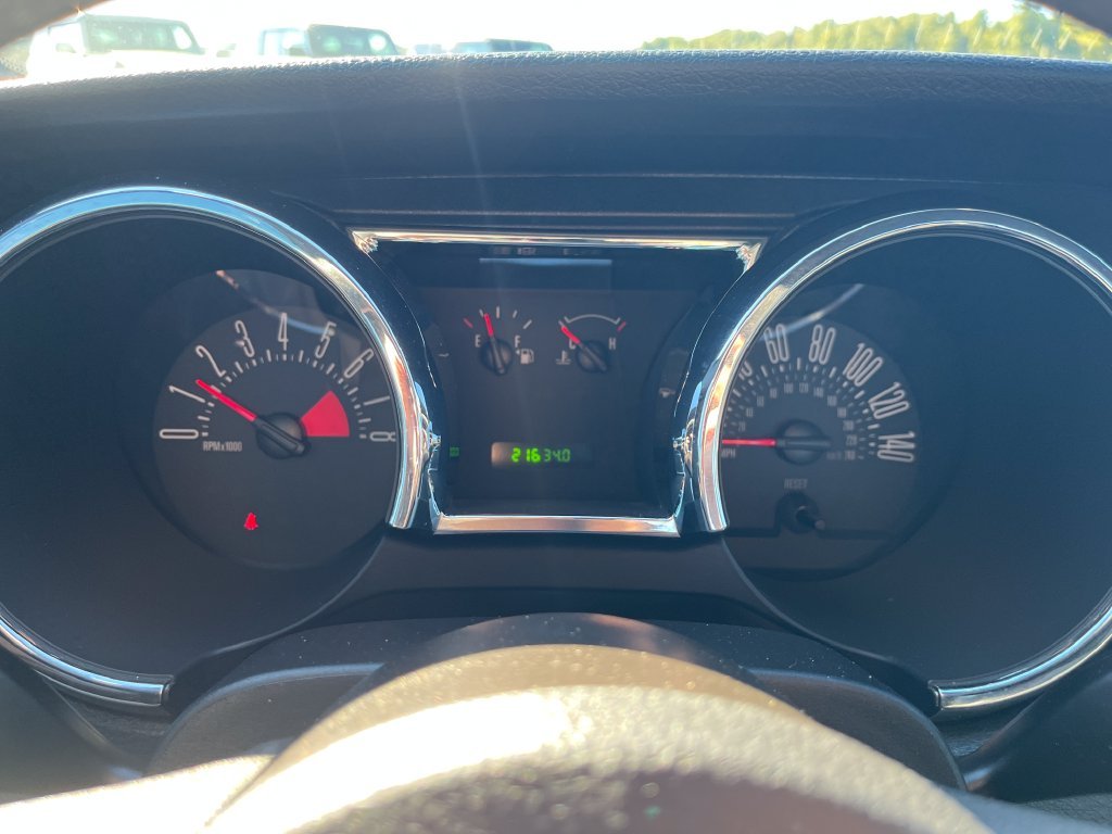 Used 2007 White Ford  image 15