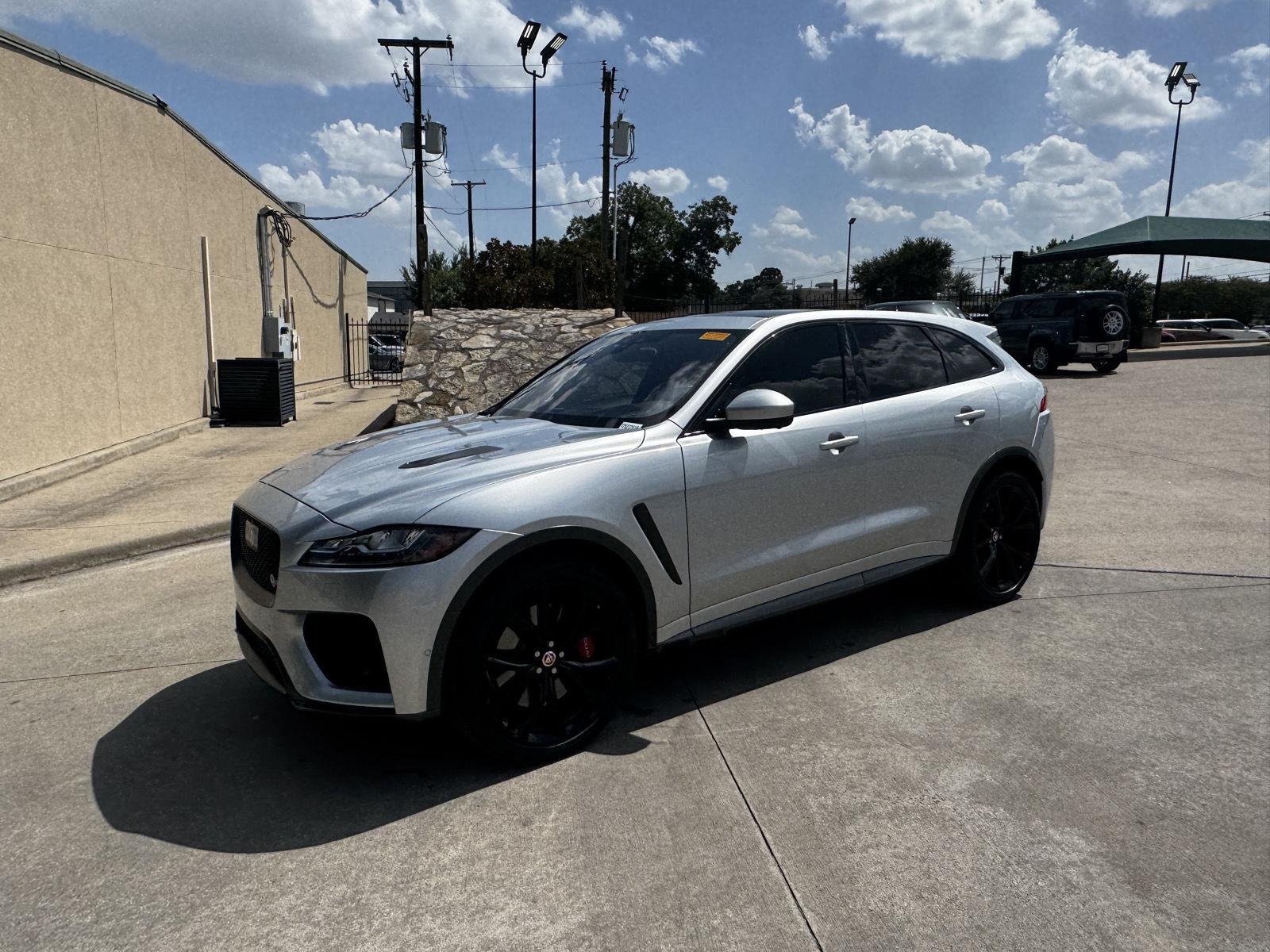Used 2020 Indus Silver Metallic Jaguar SVR V8 image 2