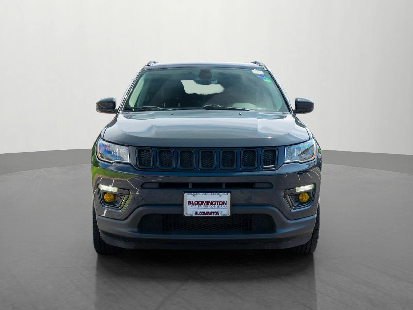 Used 2018 Jeep Compass Limited with VIN 3C4NJDCB9JT314743 for sale in Minneapolis, Minnesota