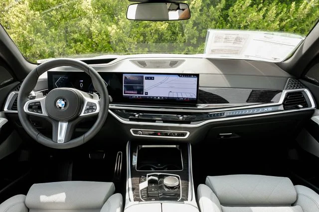 Used 2026 Alpine White BMW xDrive40i image 19