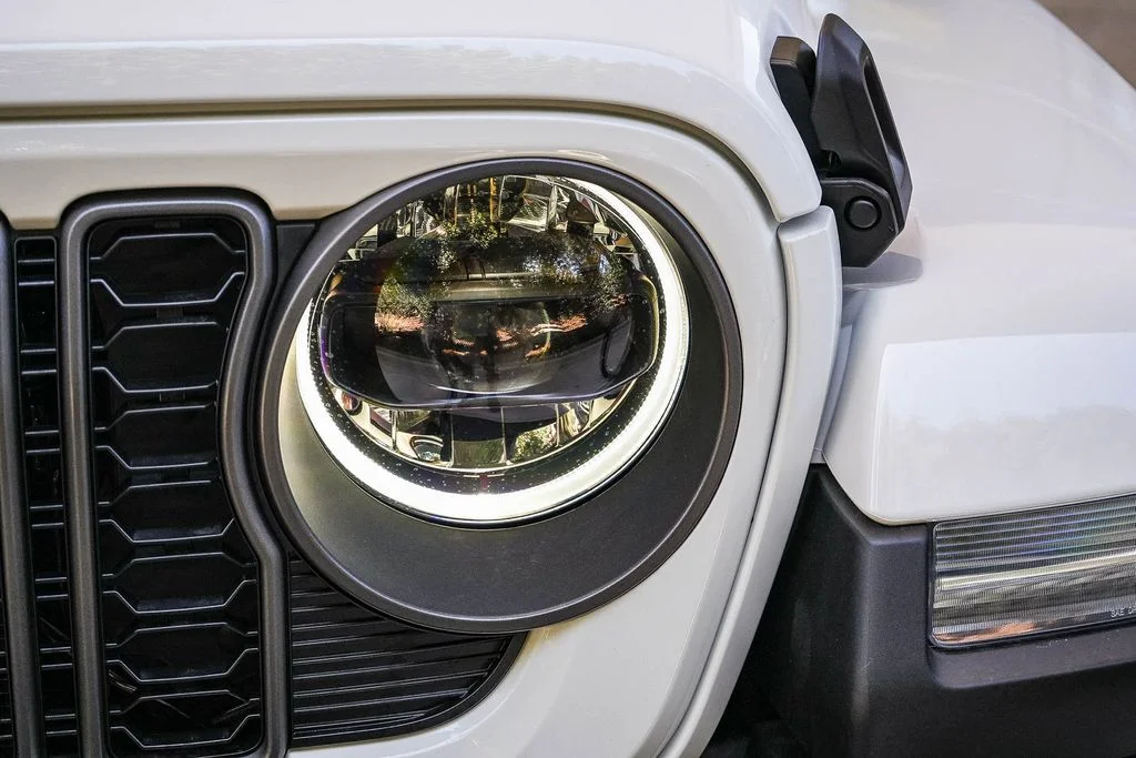 New 2026 Bright White Clearcoat Jeep Sport image 8
