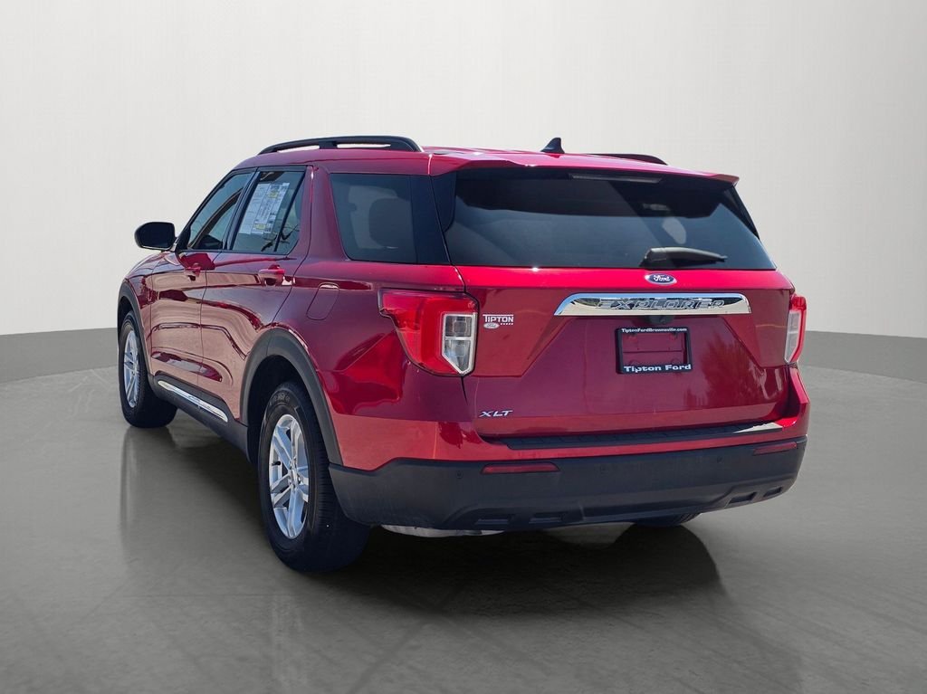 Used 2023 Red Ford XLT image 7