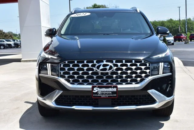 Used 2021 Black Hyundai Limited image 3