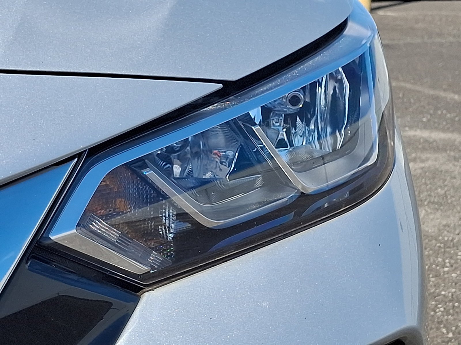 Used 2023 Brilliant Silver Metallic Nissan SV image 9