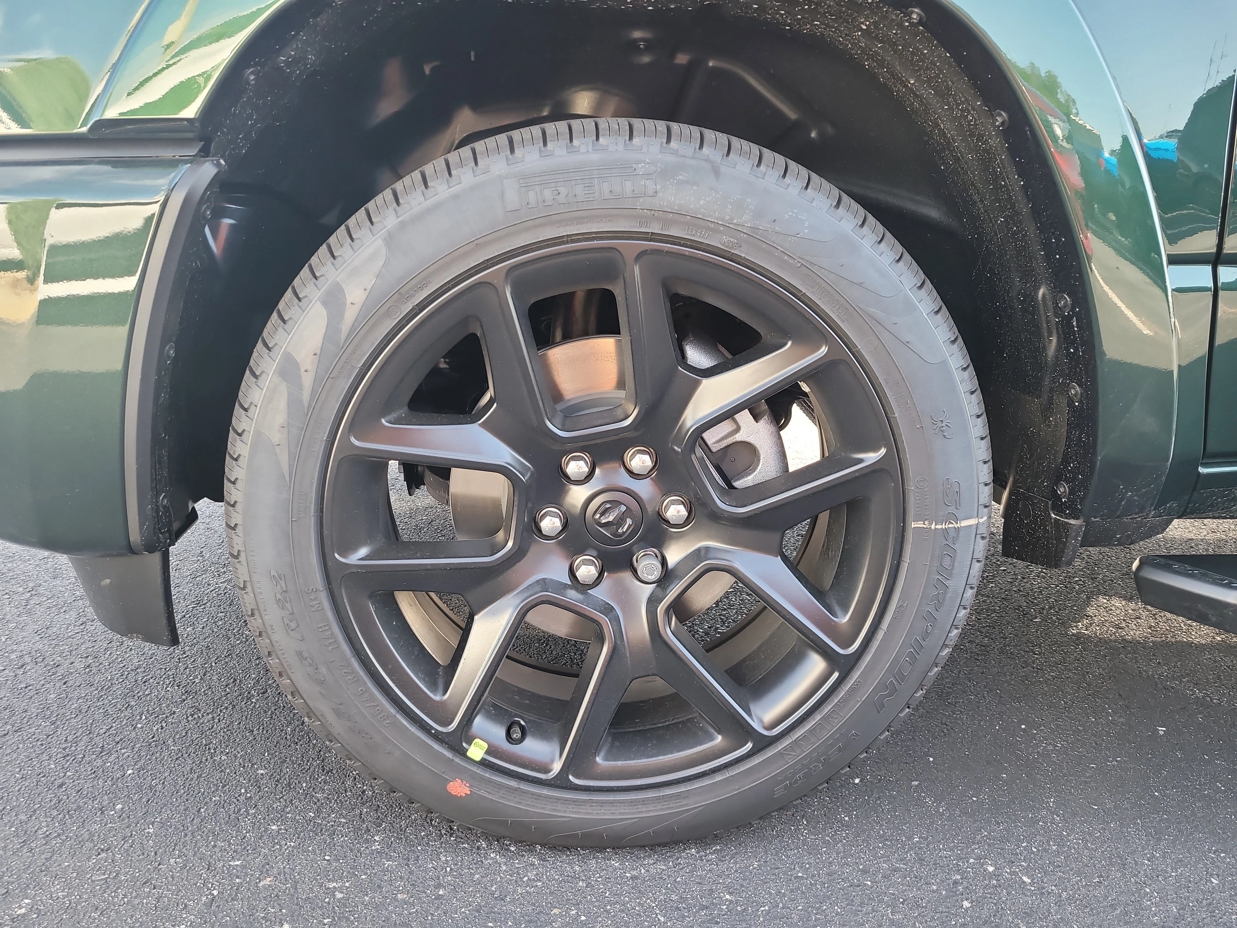 New 2026 Serrano Green Metallic Ram Laramie image 10